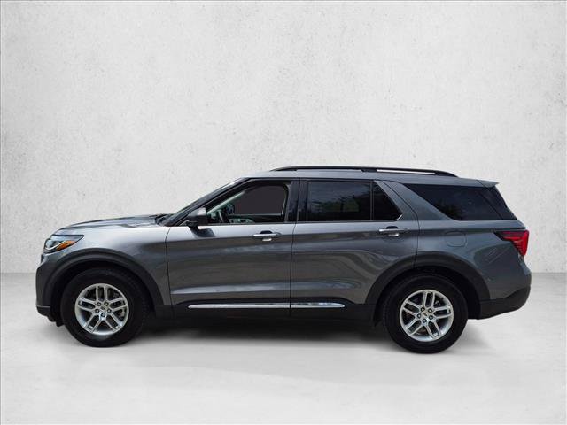 Certified 2025 Ford Explorer Active w/ Active Comfort Package RWD image 8