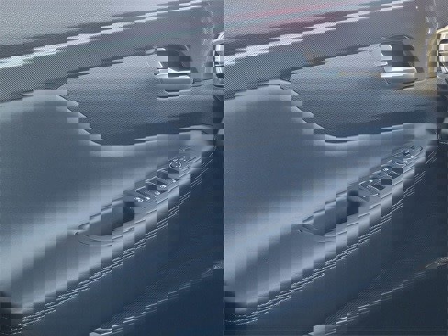 Used 2023 Hyundai Santa Fe SEL w/ Premium Package image 36