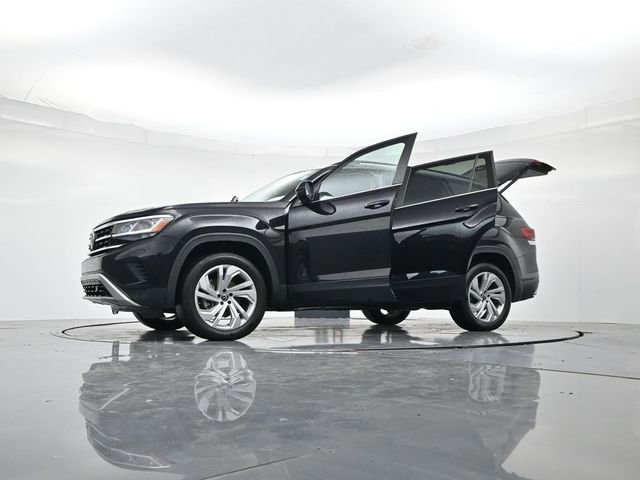 Used 2022 Volkswagen Atlas SE w/ Panoramic Sunroof Package image 53