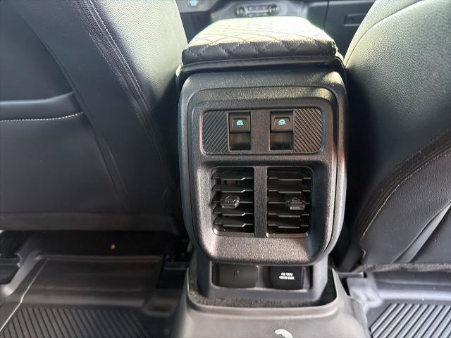 Certified 2025 Ford Bronco Outer Banks w/ Sasquatch Package AWD/4WD image 23