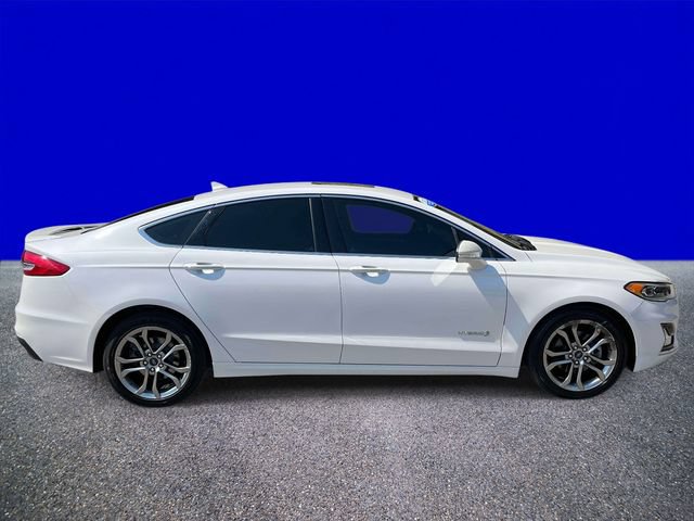 Certified 2019 Ford Fusion Titanium FWD image 2