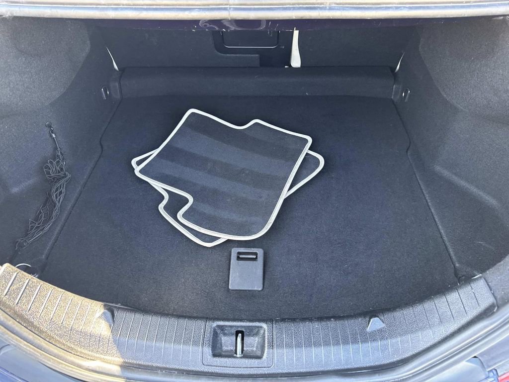 Used 2018 Mercedes-Benz CLA 250 image 8