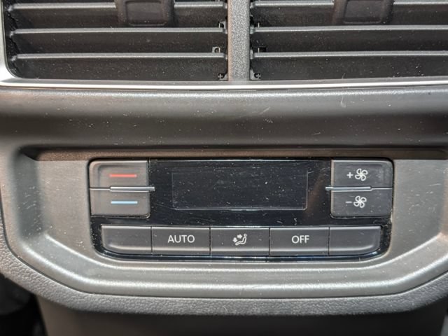 Used 2024 Volkswagen Atlas SE AWD/4WD image 29