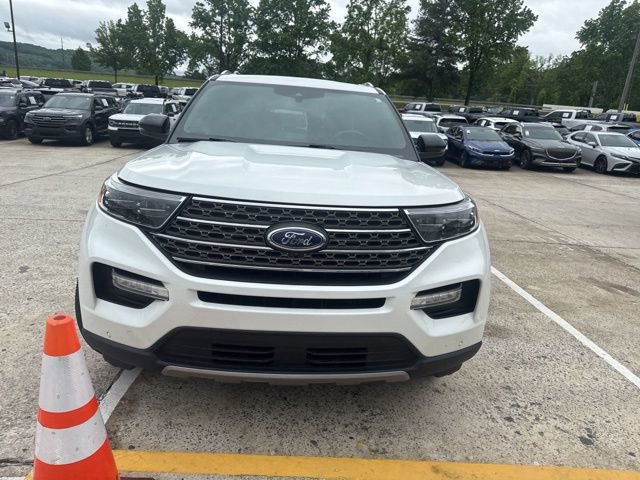 Certified 2023 Ford Explorer King Ranch w/ Technology Package AWD/4WD image 3