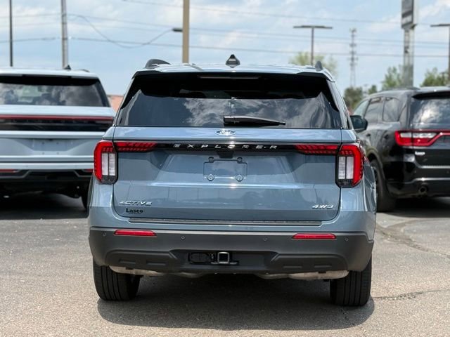 Certified 2025 Ford Explorer Active AWD/4WD image 43