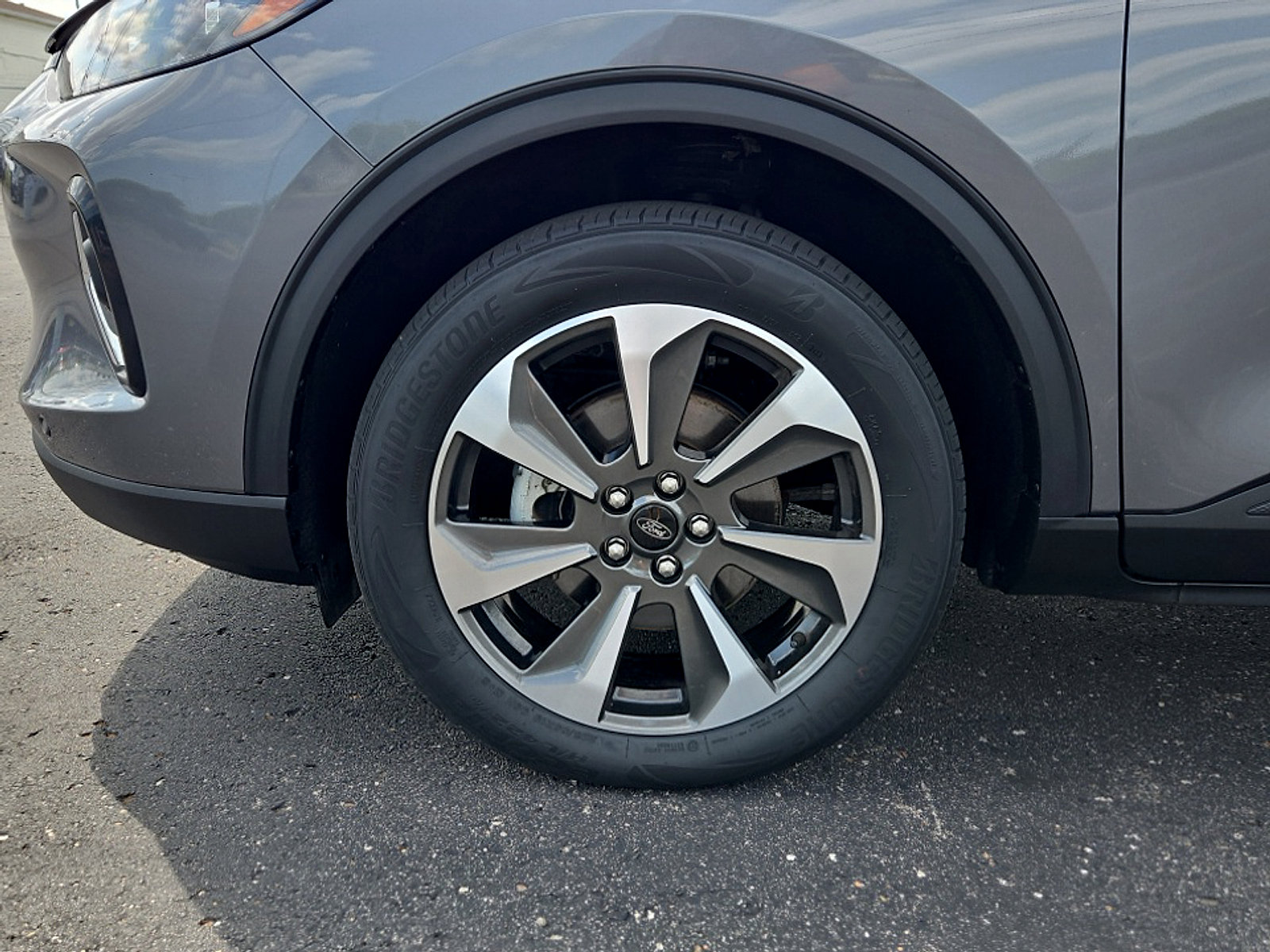 Certified 2023 Ford Escape Platinum AWD/4WD image 24