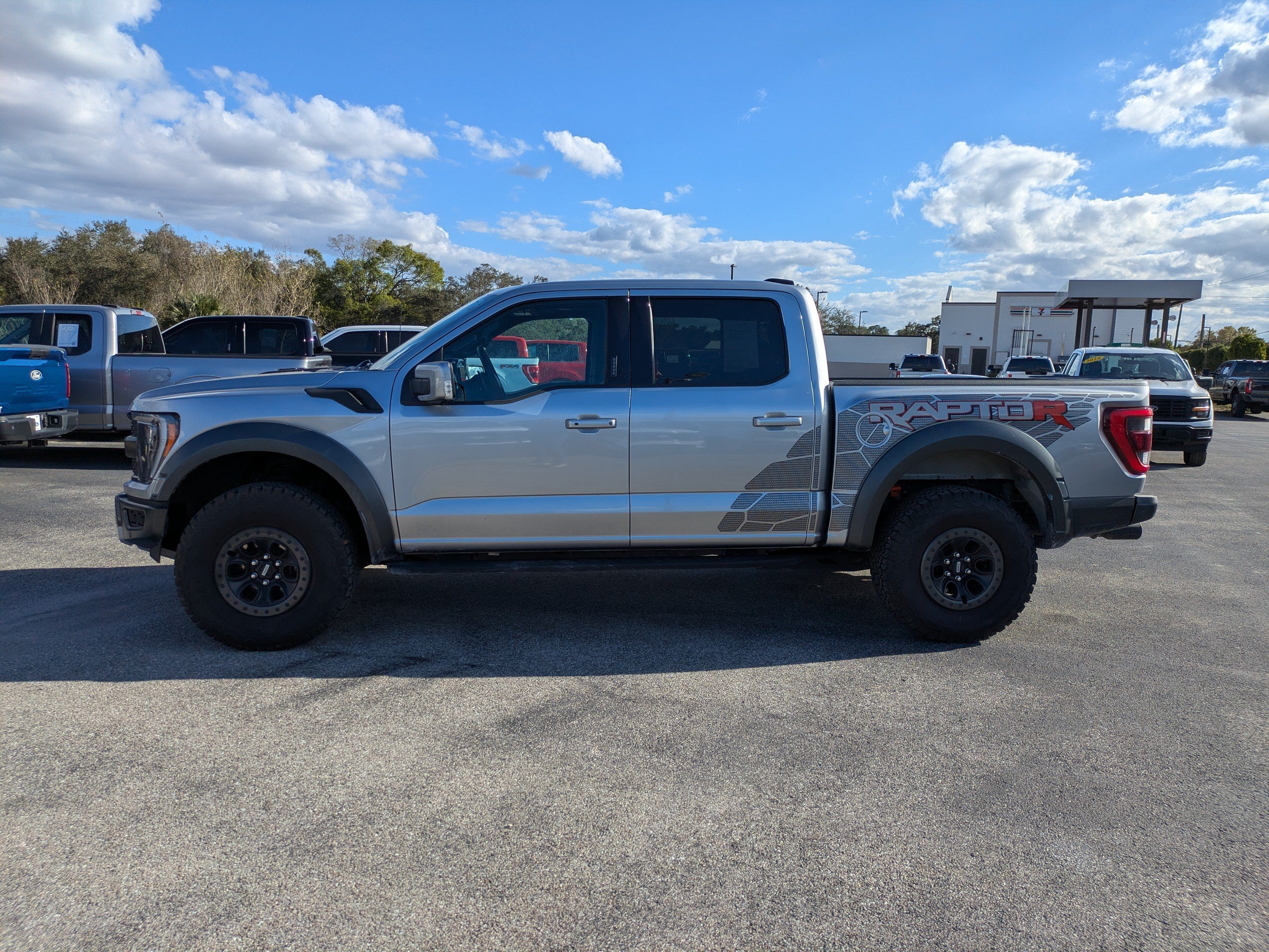 Certified 2023 Ford F150 Raptor AWD/4WD image 7