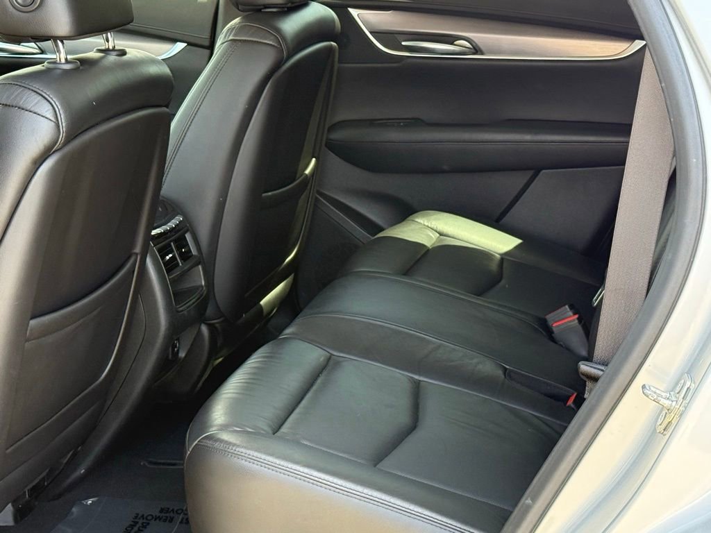 Used 2019 Cadillac XT5 Premium Luxury image 7