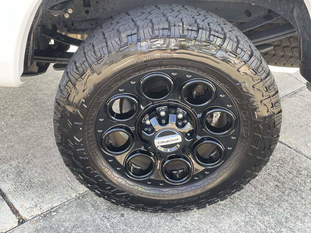 Certified 2023 Ford F250 XLT w/ Black Appearance Package AWD/4WD image 8
