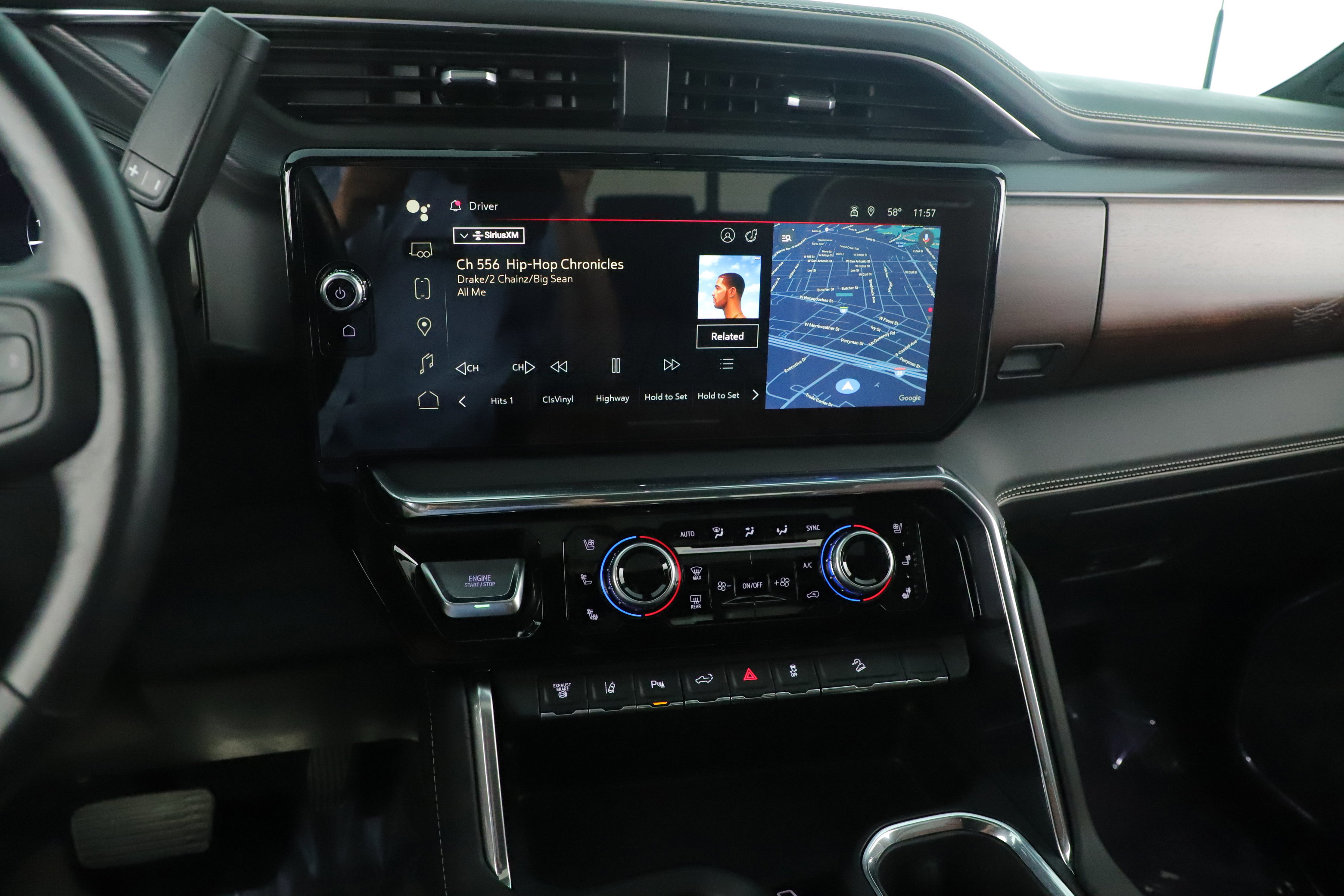 Used 2024 GMC Sierra 2500 Denali Ultimate w/ Max Trailering Package image 21