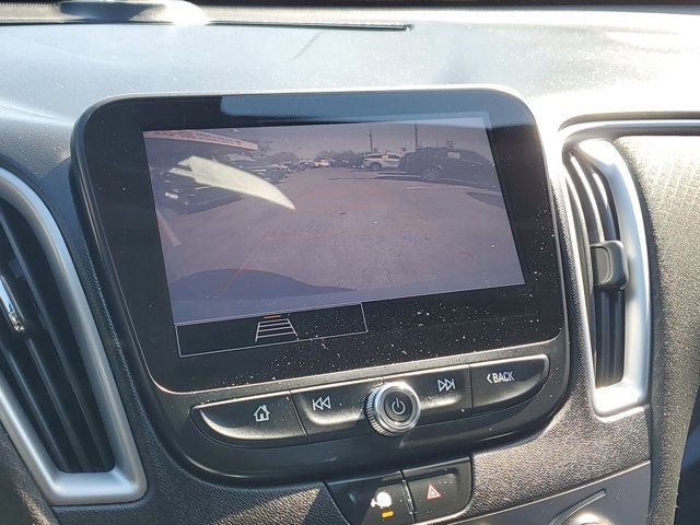 Used 2021 Chevrolet Malibu RS image 22