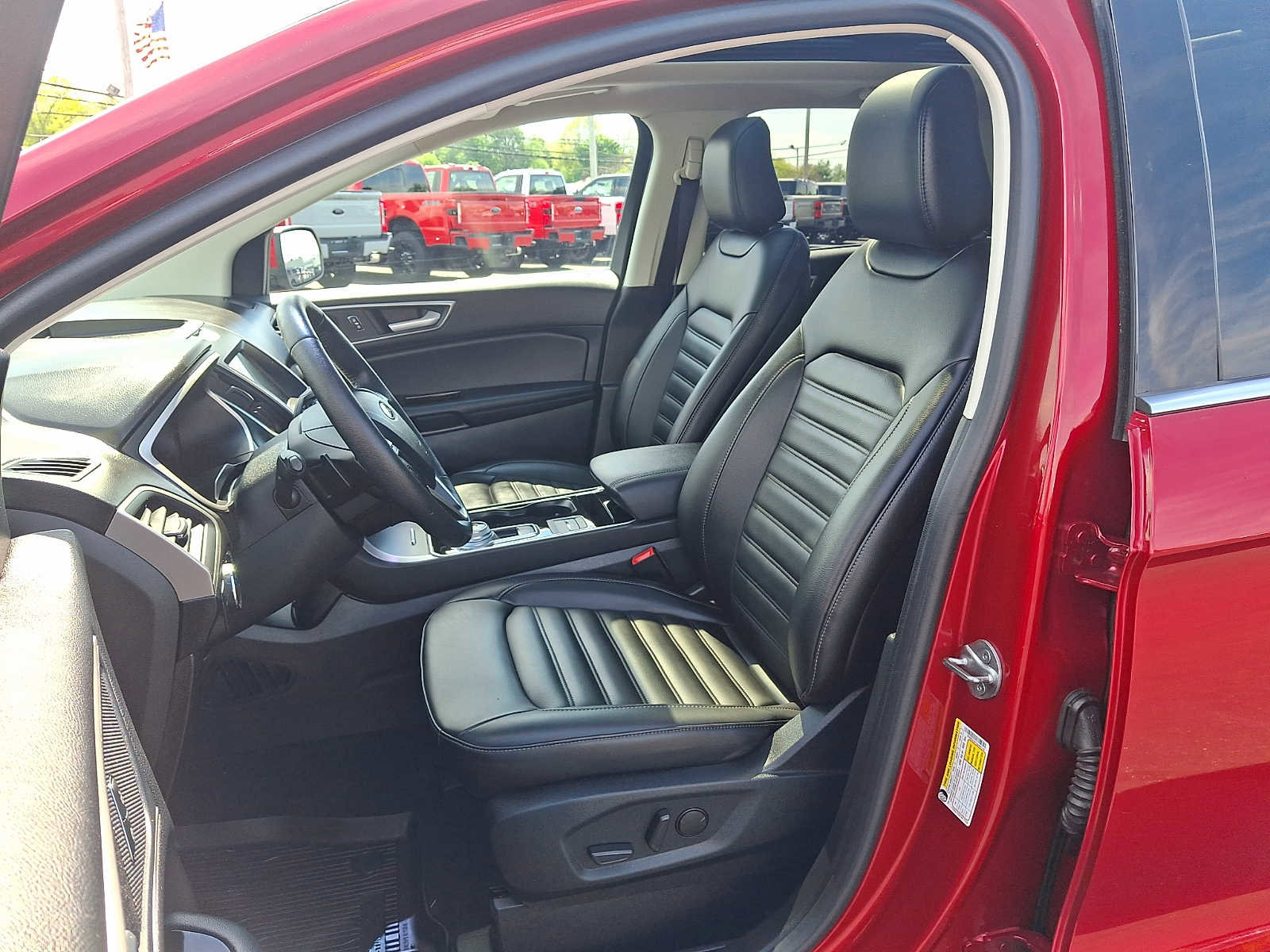 Certified 2020 Ford Edge SEL w/ Convenience Package AWD/4WD image 14