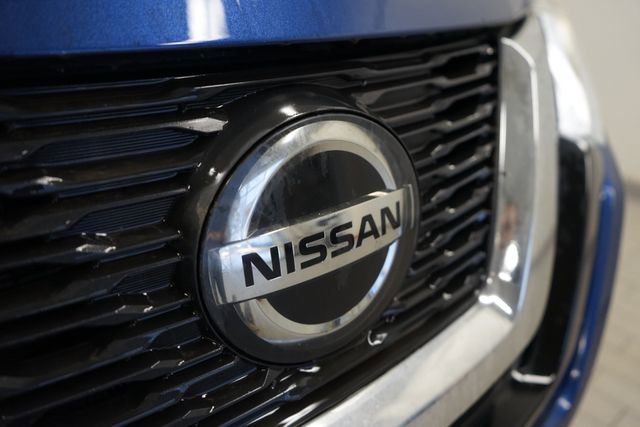 Used 2018 Nissan Rogue S image 19