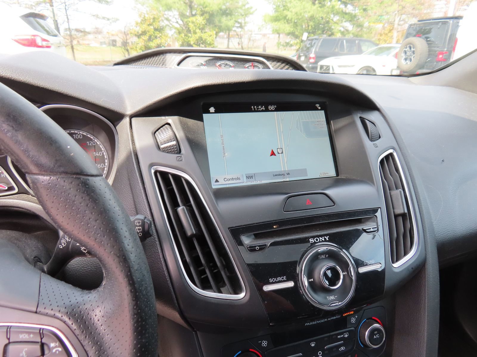 Certified 2017 Ford Focus ST w/ Equipment Group 402A image 25