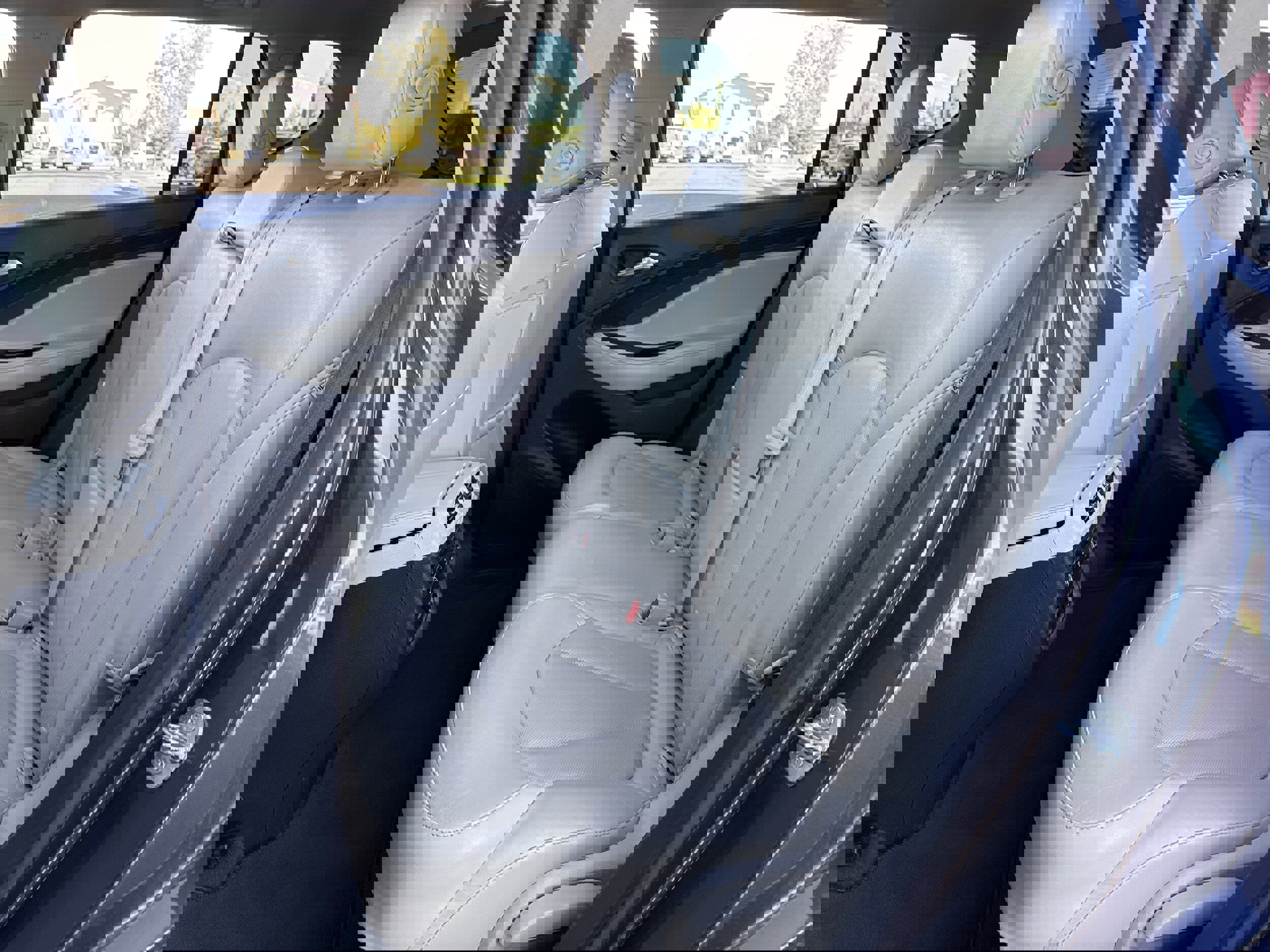 Used 2017 Buick Envision Essence image 20