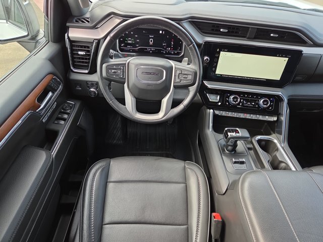 Used 2023 GMC Sierra 1500 Denali AWD/4WD image 13