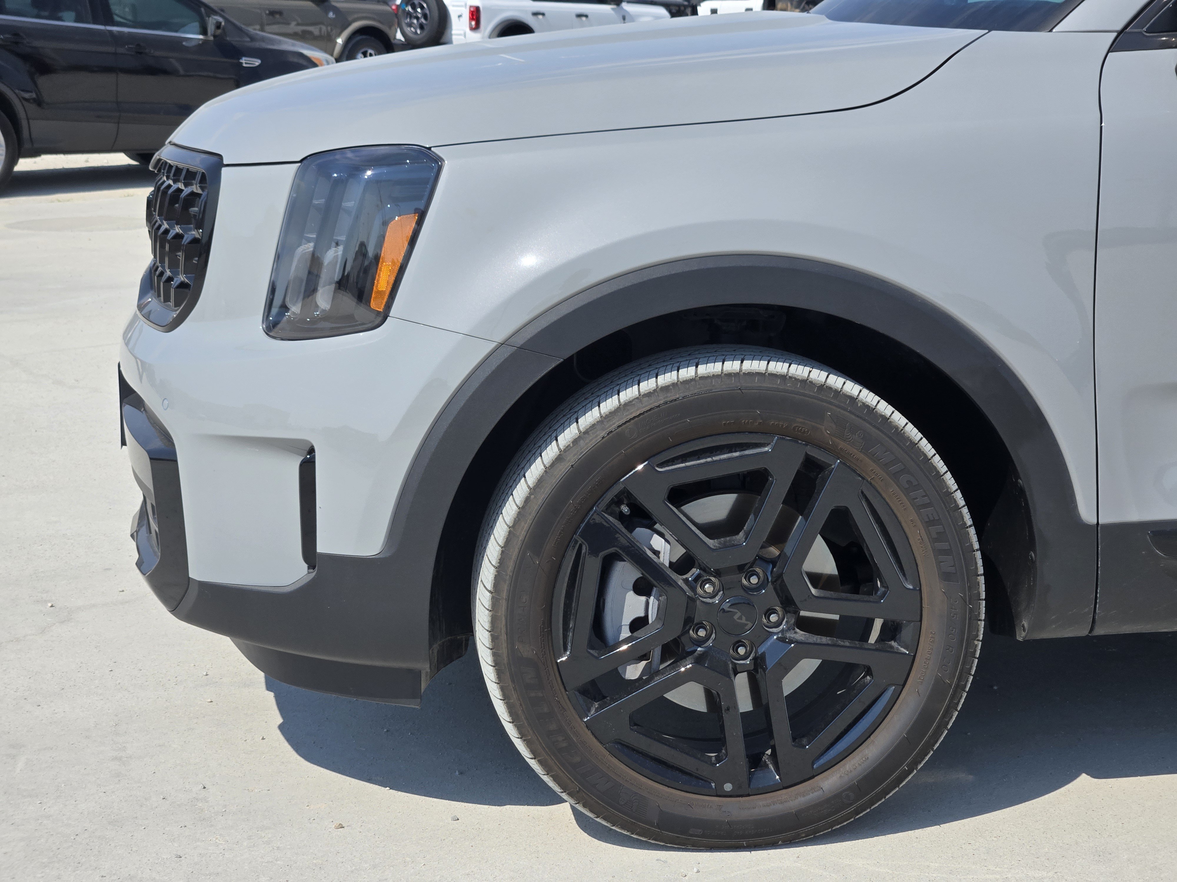 Used 2025 Kia Telluride SX Prestige X-Line AWD/4WD image 8