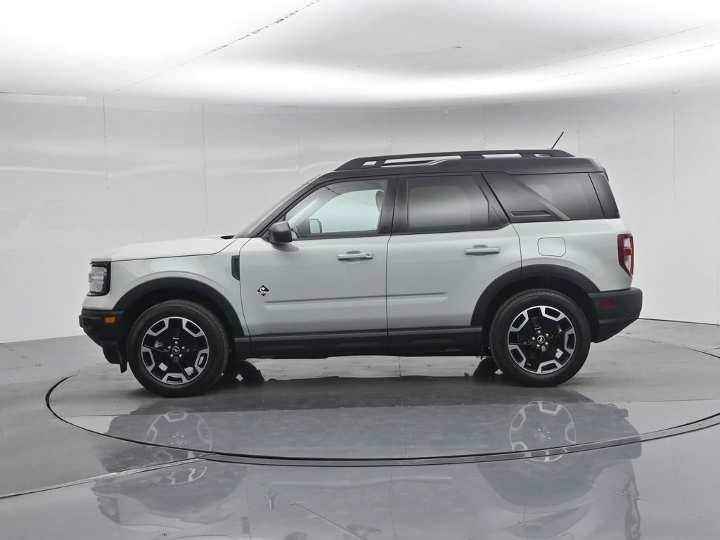 Certified 2023 Ford Bronco Sport Outer Banks w/ Tech Package AWD/4WD image 33