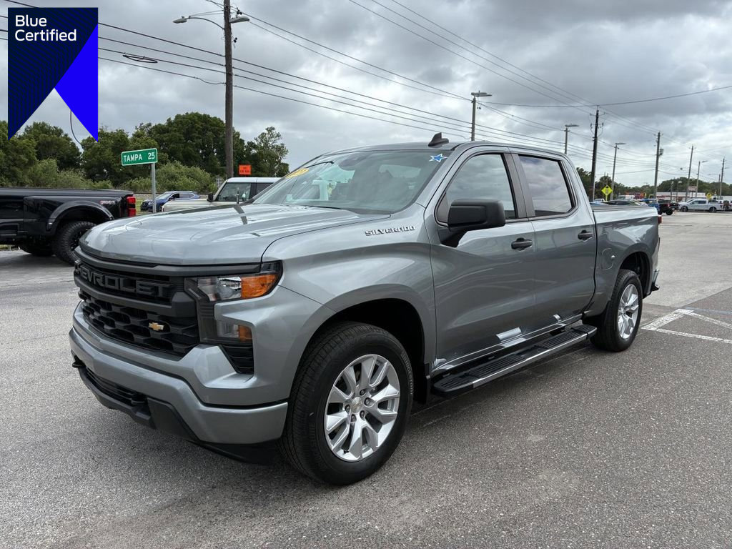 Used 2023 Chevrolet Silverado 1500 Custom image 1