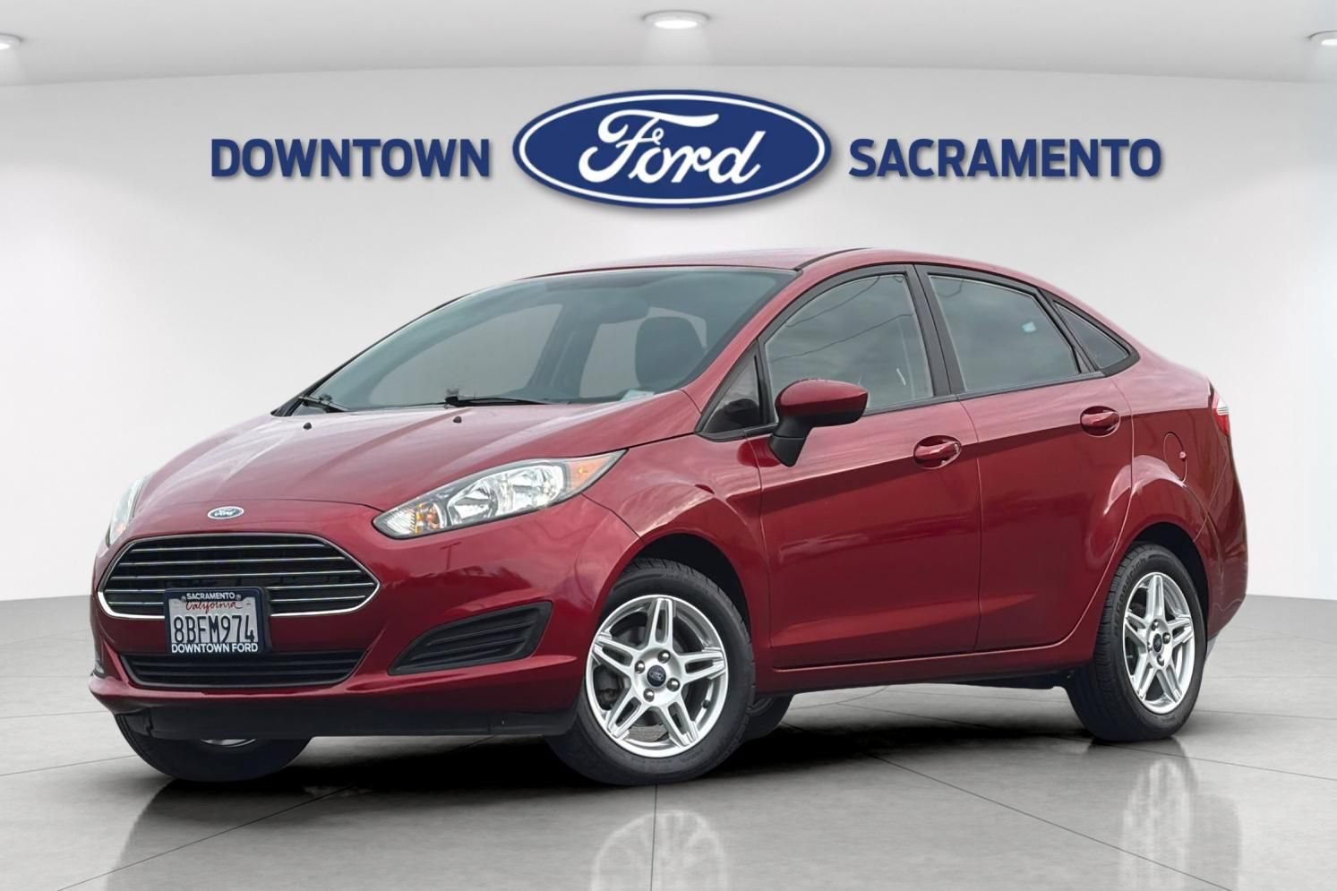Certified 2017 Ford Fiesta SE FWD image 2