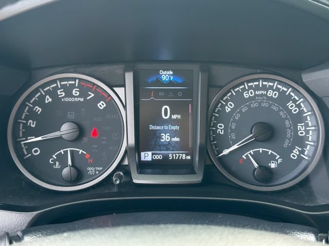 Used 2022 Toyota Tacoma TRD Off-Road w/ Technology Package AWD/4WD image 26