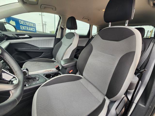 Used 2022 Volkswagen Taos S image 7