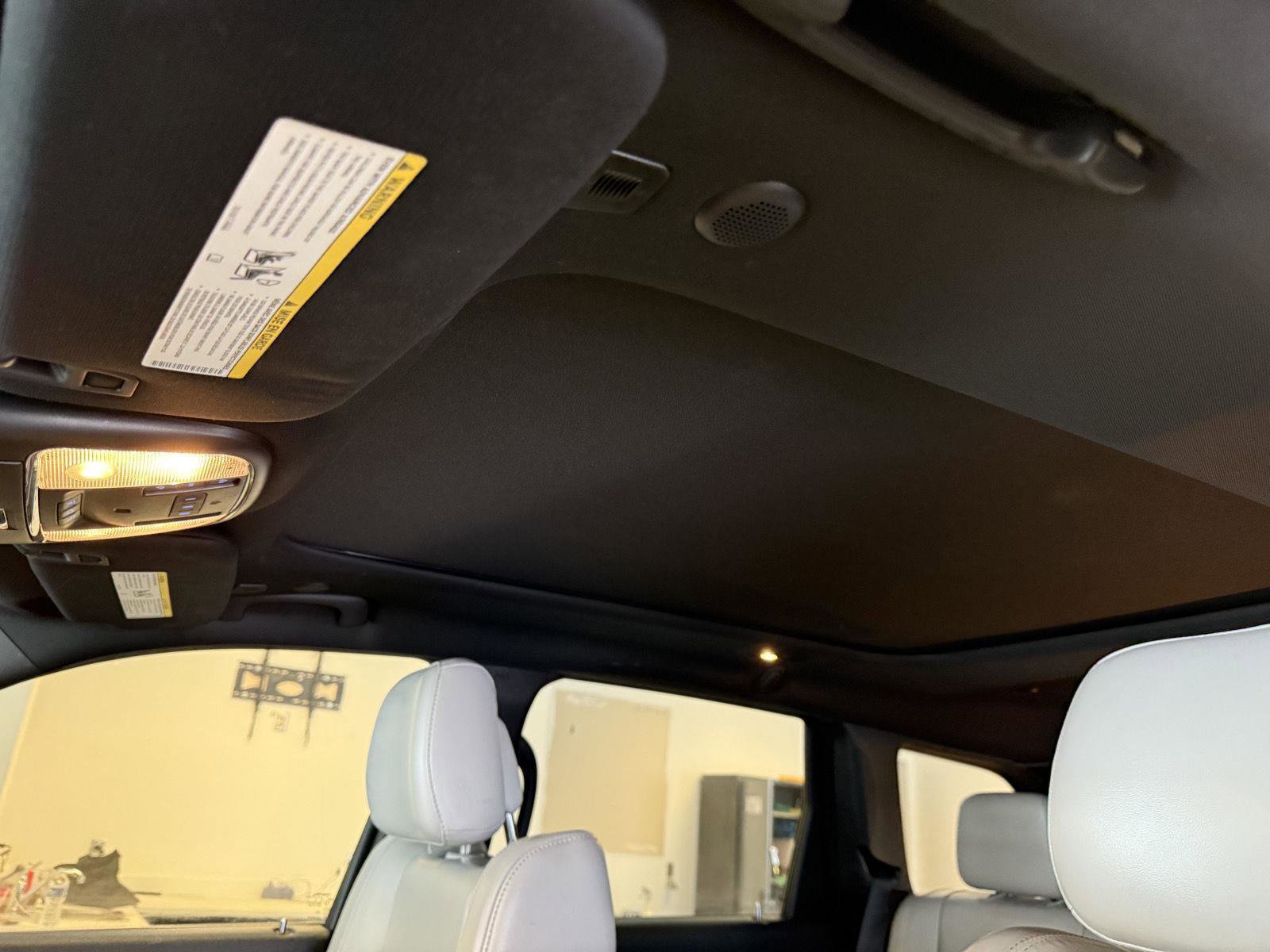 Used 2018 Jeep Grand Cherokee Limited image 21