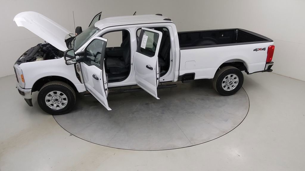 Certified 2023 Ford F250 XL w/ XL Chrome Package image 53
