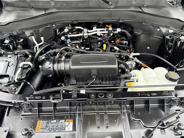 Certified 2024 Ford Explorer XLT w/ Equipment Group 202A image 23