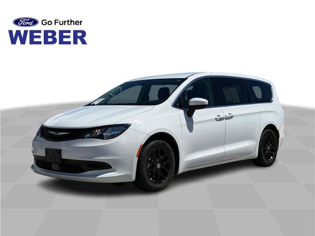 Used 2022 Chrysler Voyager LX