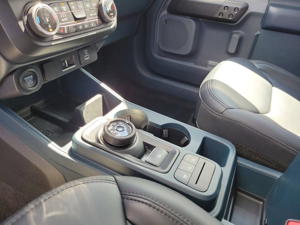 Certified 2024 Ford Maverick Lariat w/ Black Appearance Package image 29