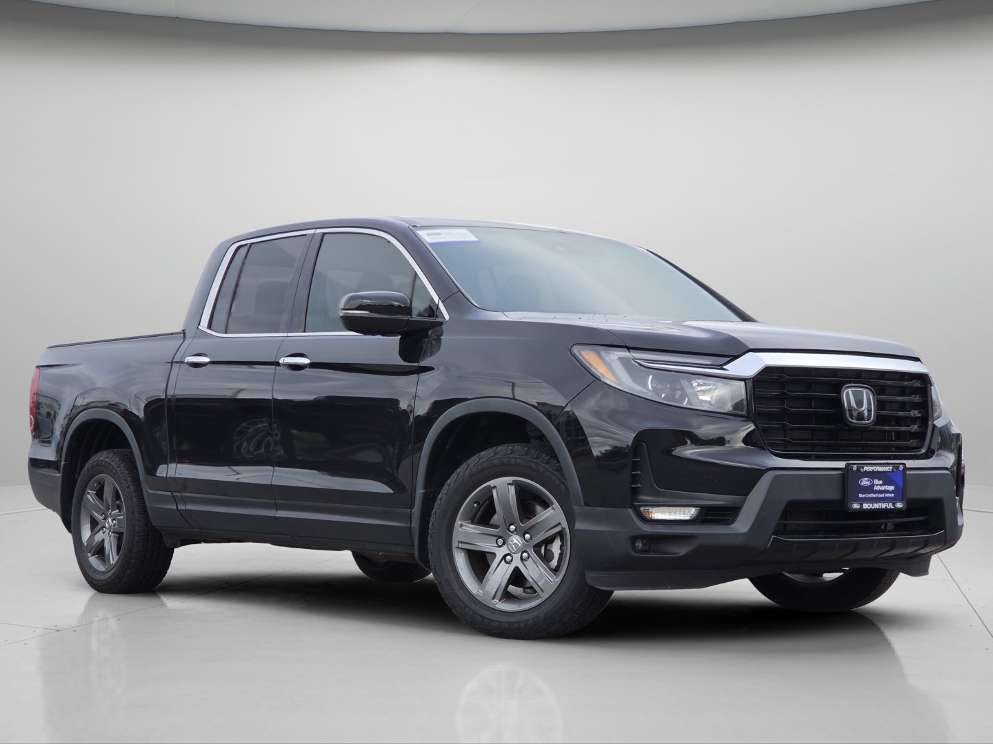 Used 2023 Honda Ridgeline RTL-E image 2