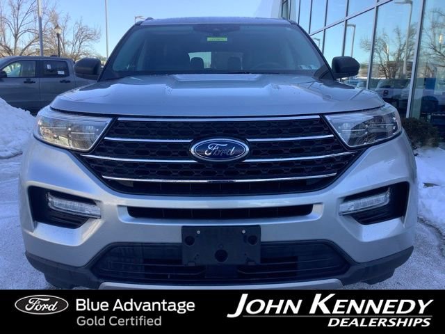 Certified 2022 Ford Explorer XLT w/ Equipment Group 202A AWD/4WD image 2
