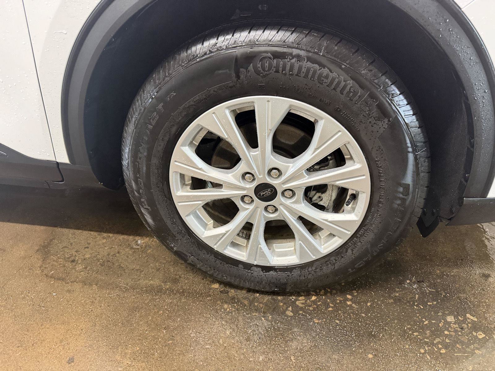 Certified 2023 Ford Escape Active AWD/4WD image 31