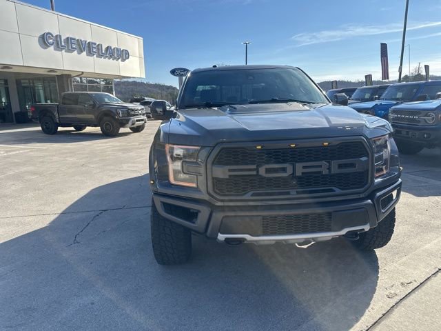Certified 2018 Ford F150 Raptor w/ Equipment Group 802A Luxury image 5