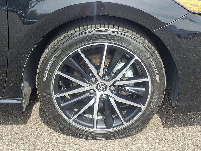 Used 2024 Toyota Camry SE FWD image 8