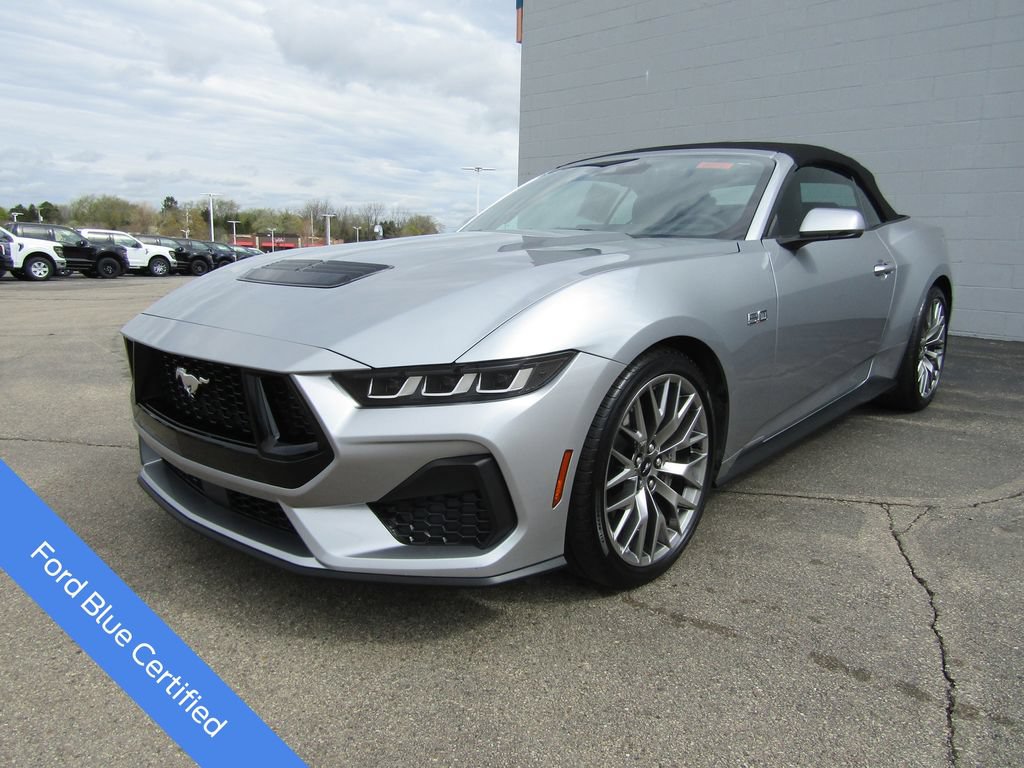 Certified 2025 Ford Mustang GT Premium RWD image 5