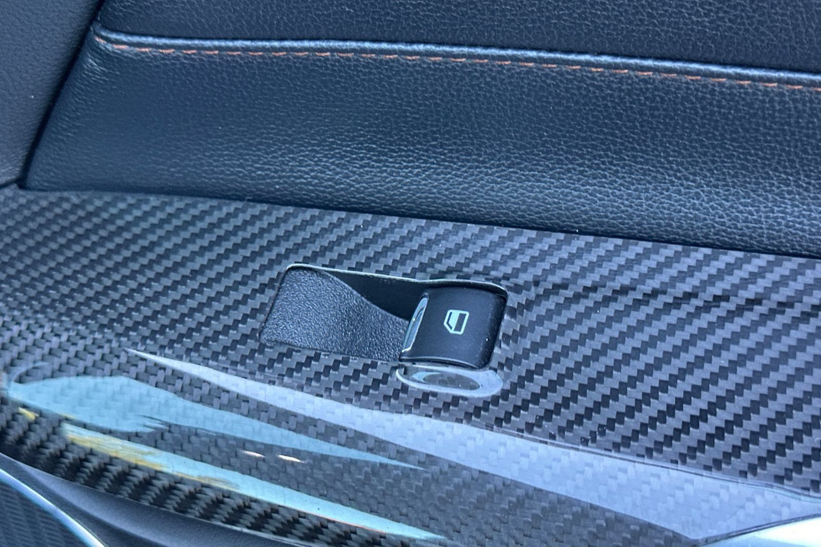Certified 2020 Ford Mustang Premium RWD image 21