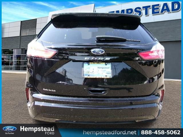 Certified 2023 Ford Edge ST-Line w/ Cargo Accessory Package AWD/4WD image 7