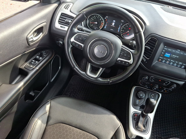 Used 2021 Jeep Compass Latitude w/ Driver Assistance Group AWD/4WD image 16