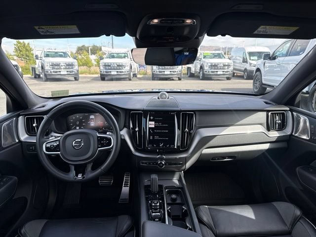 Used 2020 Volvo XC60 T8 R-Design w/ Protection Package Premier AWD/4WD image 22