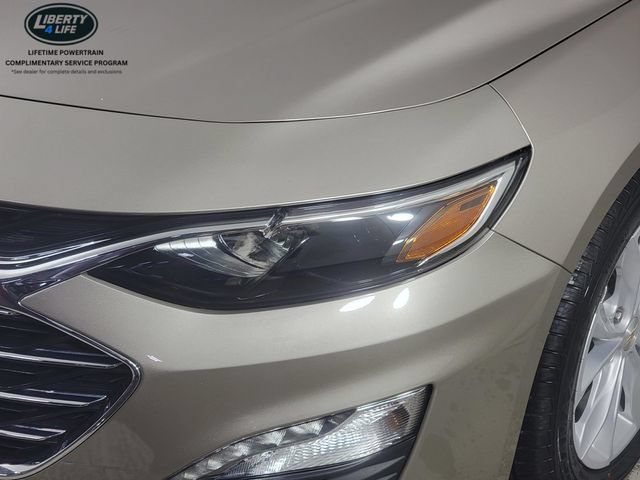 Used 2025 Chevrolet Malibu LT FWD image 10