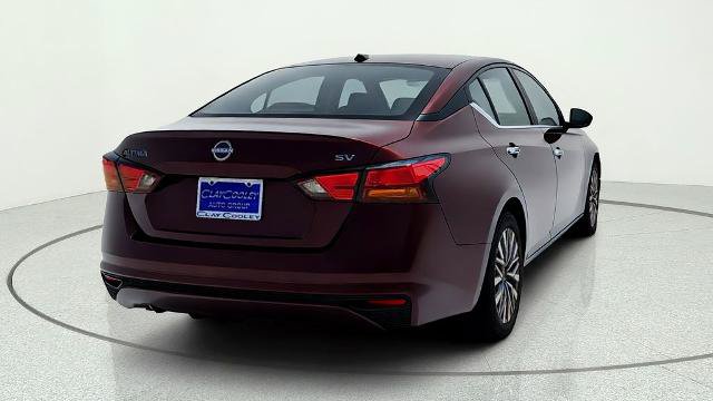 Used 2024 Nissan Altima 2.5 SV FWD image 7