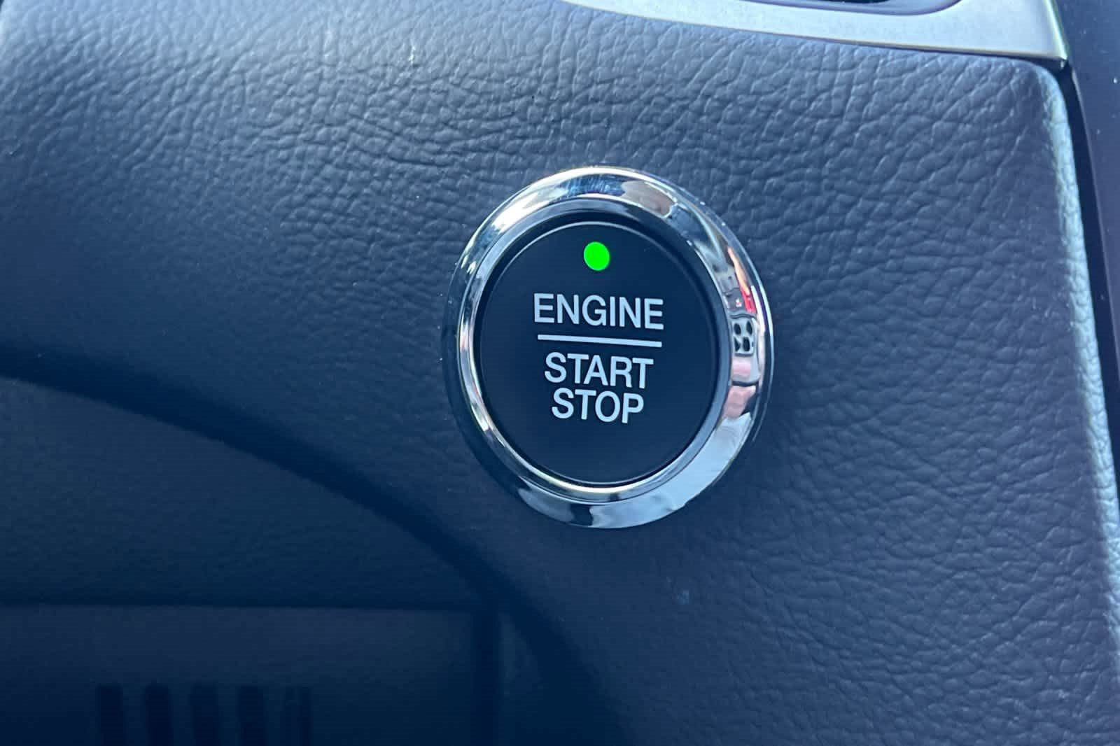 Certified 2024 Ford Edge SEL image 24