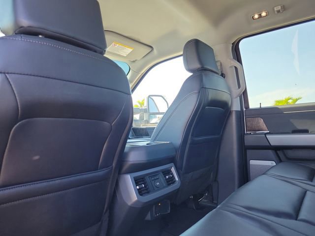 Certified 2025 Ford F250 Lariat w/ Chrome Package image 9