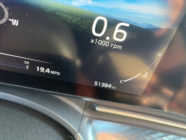 Used 2022 Kia Carnival SX Prestige image 4