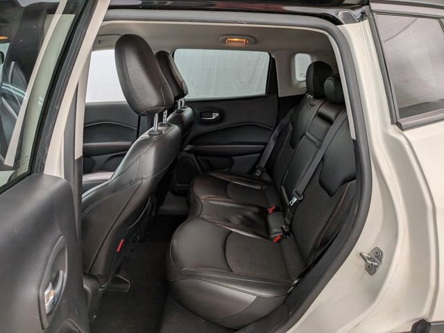 Used 2019 Jeep Compass Trailhawk AWD/4WD image 16