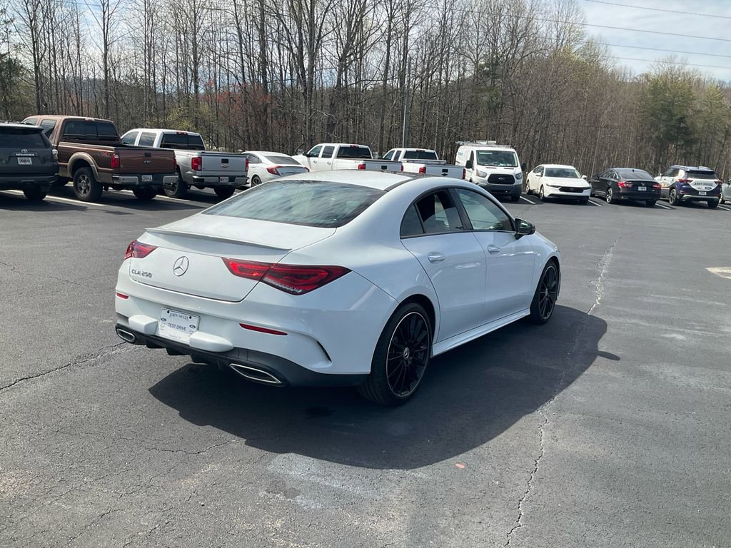 Used 2022 Mercedes-Benz CLA 250 image 3