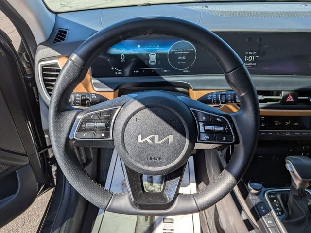 Used 2024 Kia Seltos SX w/ SX Sunroof Package AWD/4WD image 9