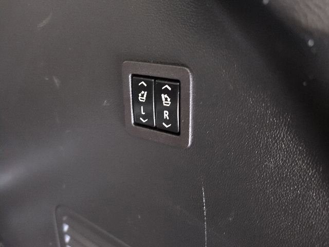 Used 2021 Buick Enclave Avenir image 37